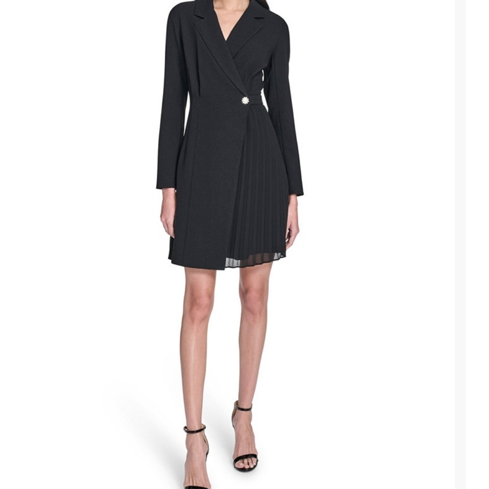 Vince Camuto Black Long Sleeve Dress